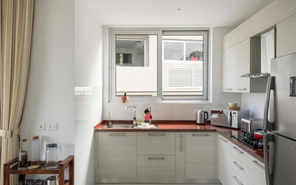 Fully equipped kitchen