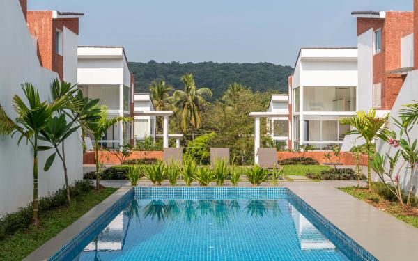 El Tesoro - Apartment - J1- Community pool