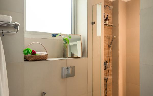 El Raso - Apartment - 04 - Bathroom Interiors