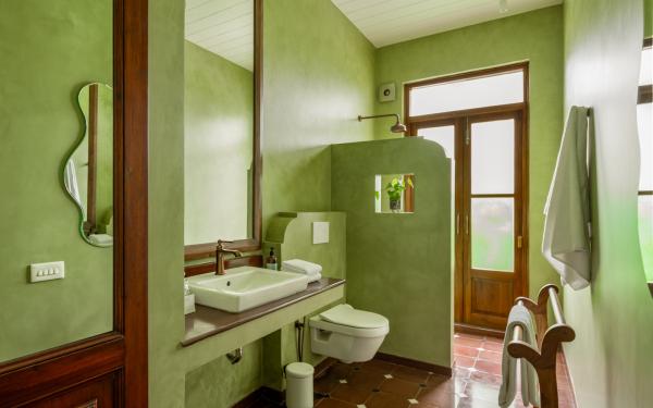 LaMorena - Villa 05 - Bathroom Interiors