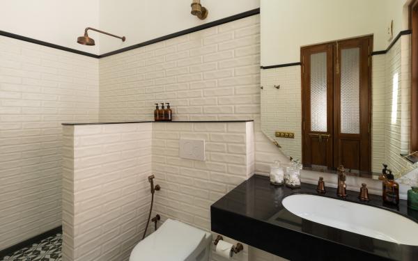 LaMorena - Villa 06 - Bathroom Interiors