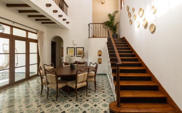 LaMorena - Villa 06 - Indoor dining area