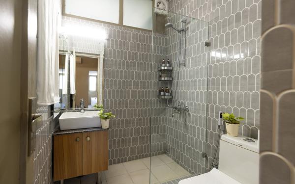 The Lotus Loft - Apartment - A - Bathroom Interiors