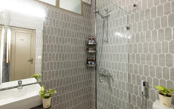 The Lotus Loft - Apartment - A - Bathroom Interiors