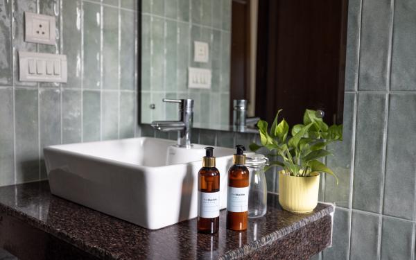 The Lotus Loft - Apartment - A - Bathroom Interiors