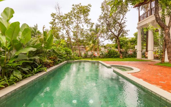 La Selva Estate - Villa - 10 - Pool View