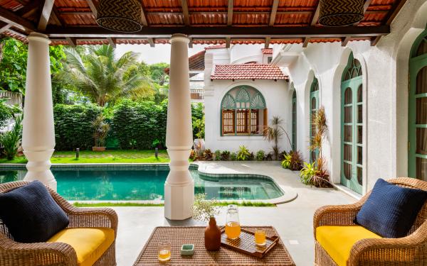 Villa Giulietta - Stand-Alone Villa - Pool View